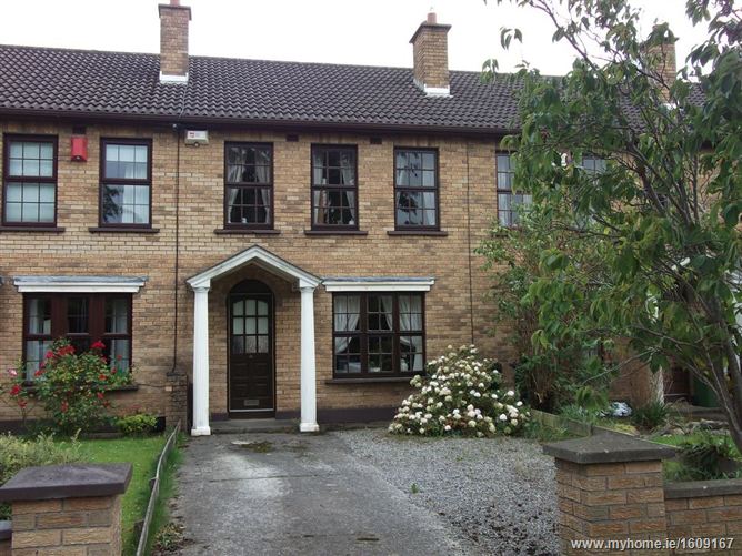 12 Park Drive Court, Castleknock, Dublin 15 Murphy Mullan Estate
